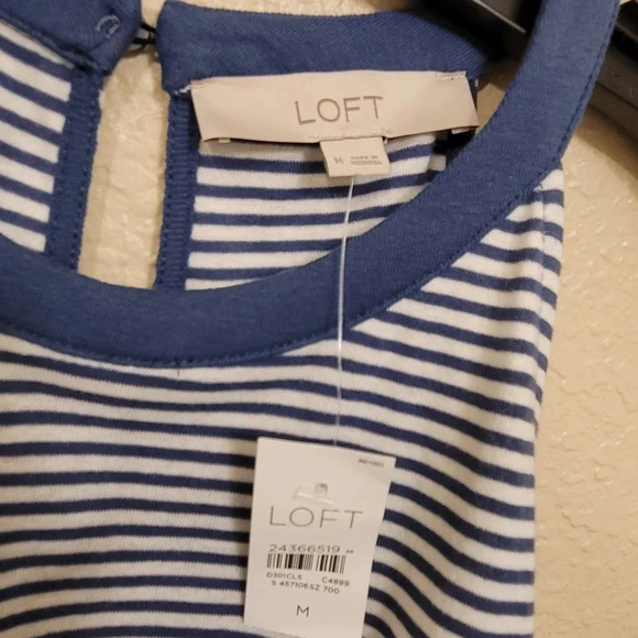 LOFT cold shoulder striped top size M - Picture 5 of 9